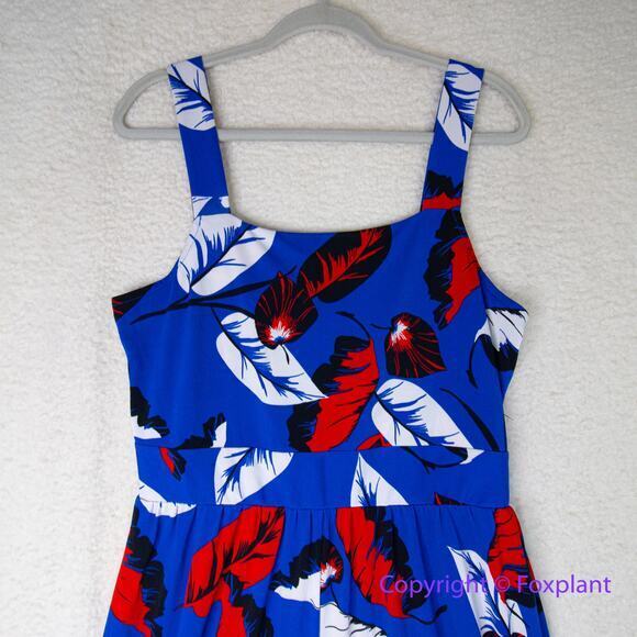 New! Express Blue Print tropical Jumpsuit, women's size L - Picture 3 of 12